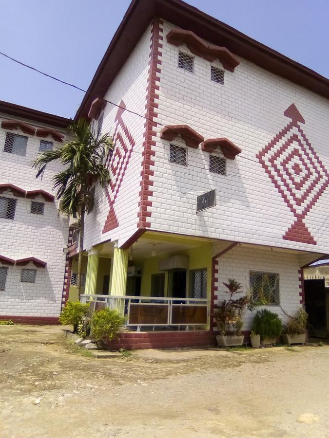 Hotel Kdv Bonaberi Ngoại thất bức ảnh